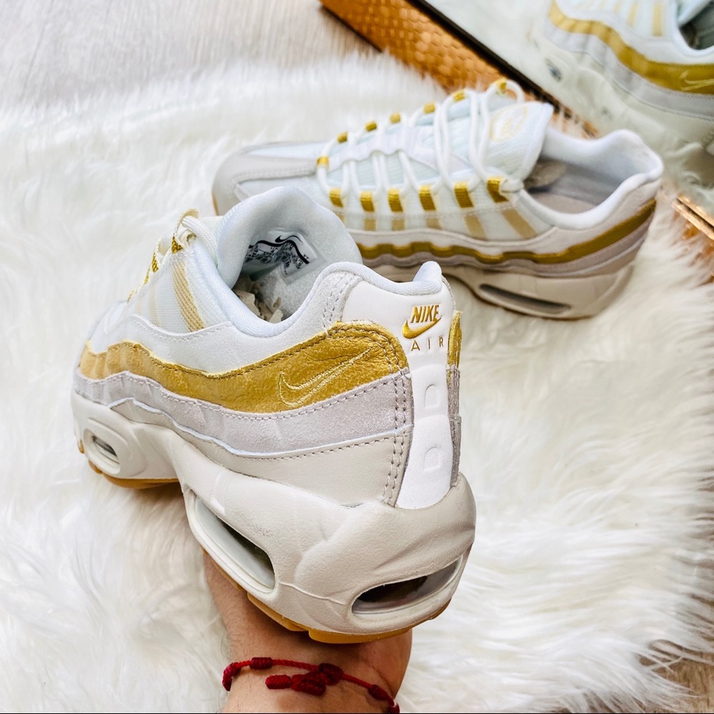 😍Nike Air Max 95 ‘Desert Sand / Metallic Gold’ - Picture 5 of 7
